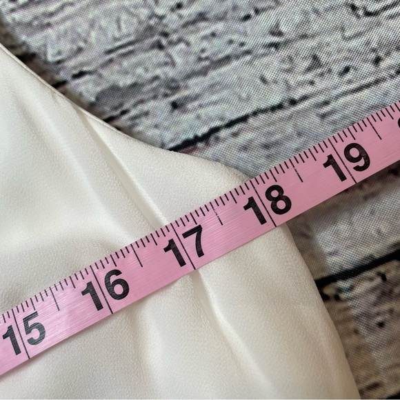 🏷️ NWT Torrid Size 12 Special Occasion Ivory Chiffon Sleeveless Hi Lo Dress NEW - Picture 13 of 15